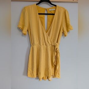 A+F Medium Boho Casual Yellow Wrap Skort Romper